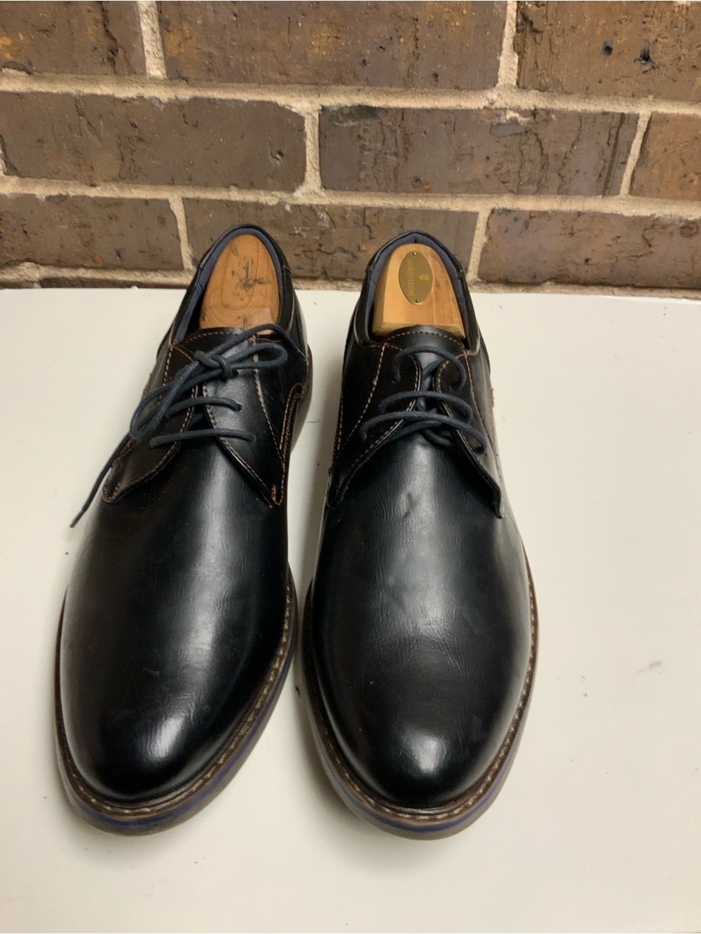 Men's Black Leather Derby Shoes - Polished Lace-Up Dress Oxfords